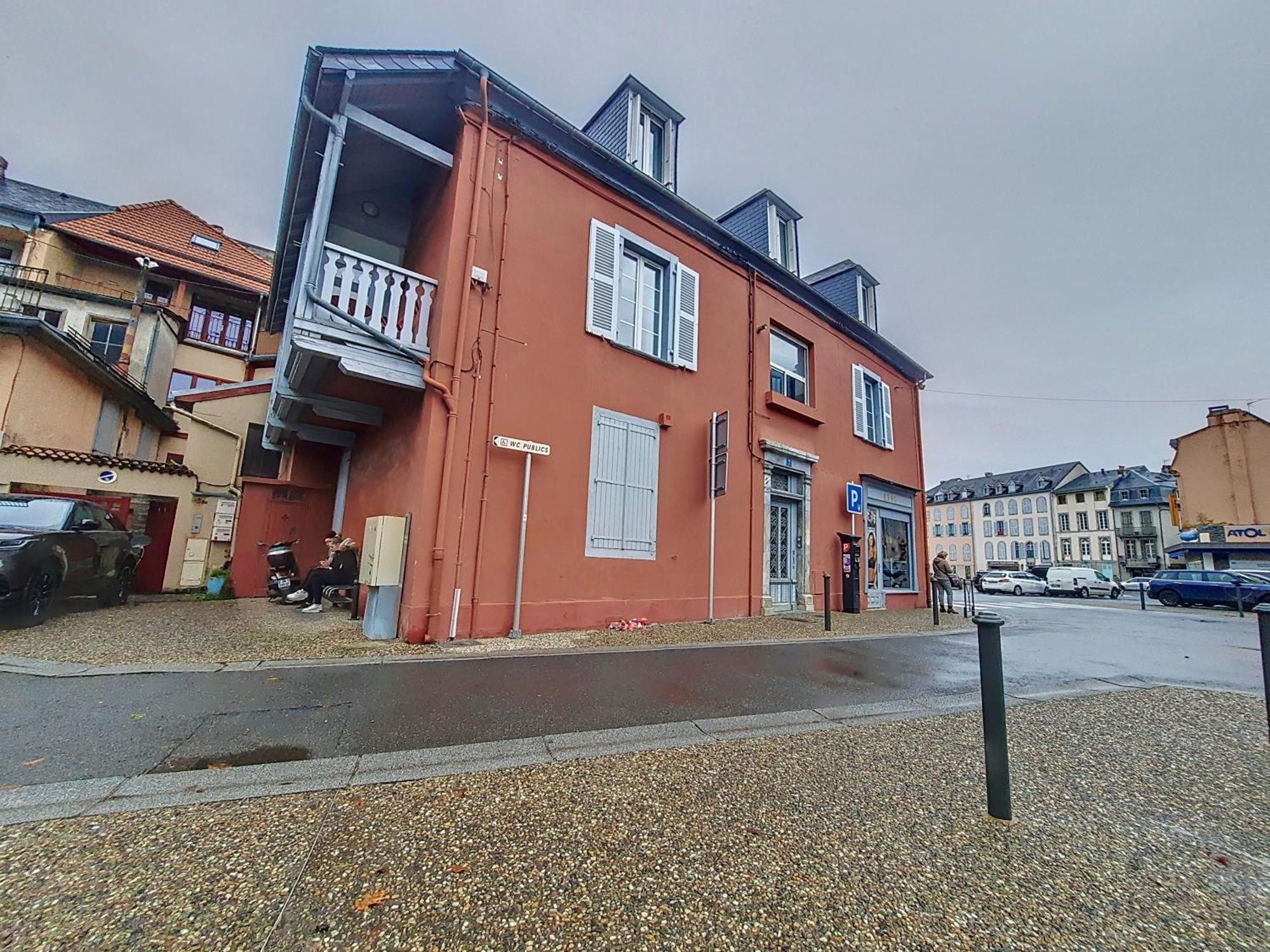 Appartamento Le Pic*Wifi*Netflix*Menage Inclus Bagnères-de-Bigorre Esterno foto